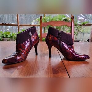 Tortoise Shell Patent Leather Ankle Boots 7.5